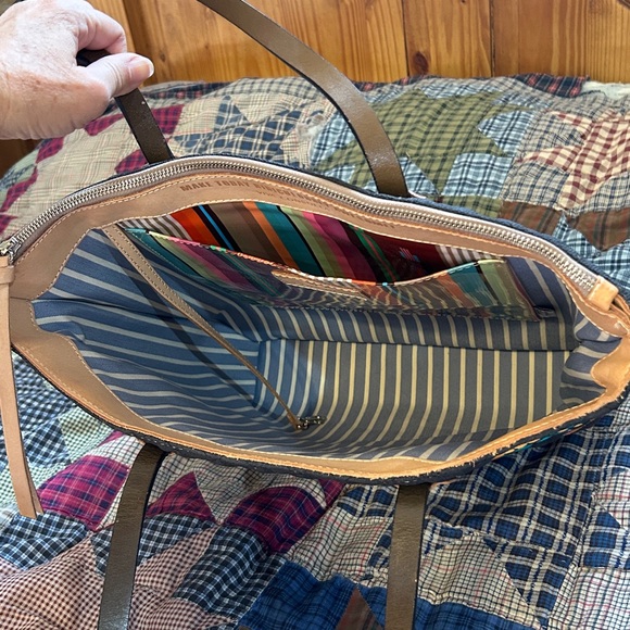 Consuela Black Tote with Multicolor Floral Embroidery - Picture 14 of 16